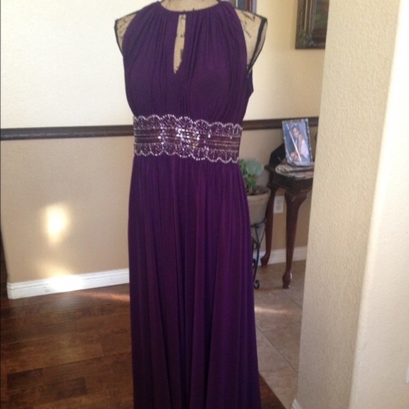 🛍 HP 7/29/19👛David's Bridal Dress, Eggplant - Picture 5 of 7